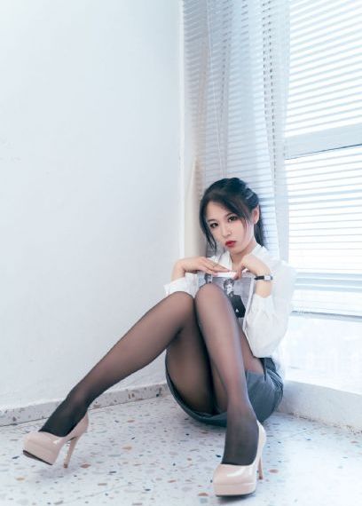 陷入你的世界在线观看完整版免费_DVD免费观看超清